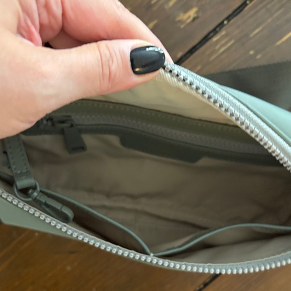 Mina Baie Belt Bag - Picture 5 of 5